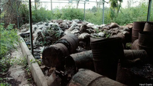 भोपाल में यूनियन कार्बाइड का कचरा