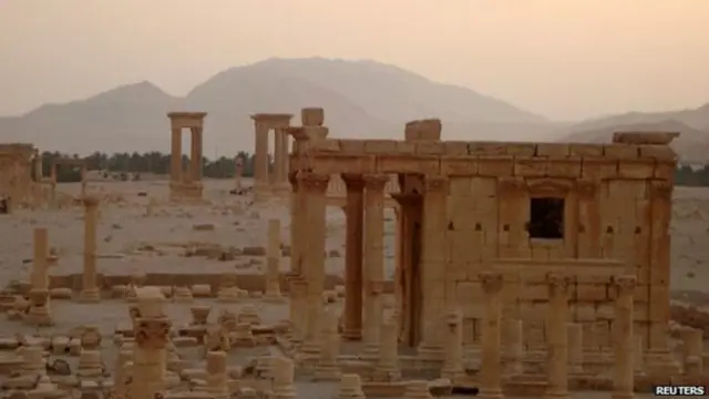 یونیسکو په سوریه کې په لوی لاس د تاریخي آثارو له منځه وړل یو جنګي جرم بللی دی.