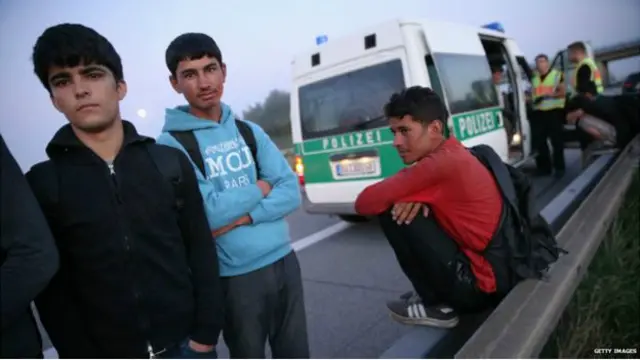 Italia mendapat tekanan besar karena menjadi titik masuk pengungsi ke Uni Eropa