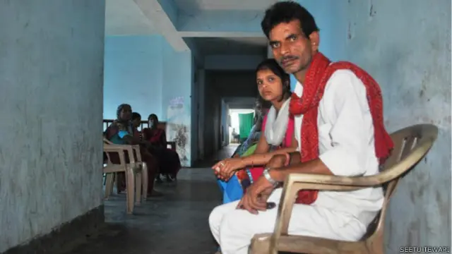 महिला थाने में पंहुची महिलाएं