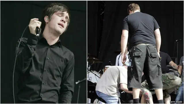 Brendon Urie di Reading 2006 ketika dilempar dengan botol