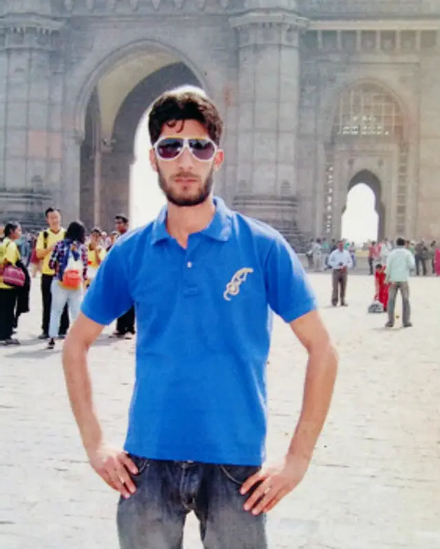 طالب حسین شاہ نے ممبئی میں تعلیم حاصل کی اور پھر مسلح تحریک میں شامل ہوئے