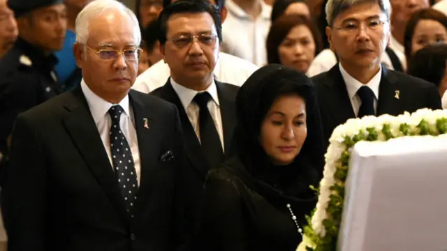 Rezzak ve eşi Rosmah Mansor.