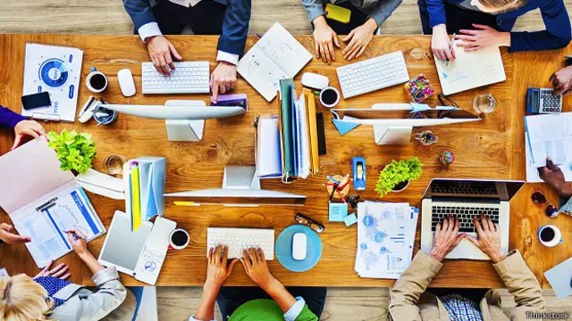 офис открытой планировки