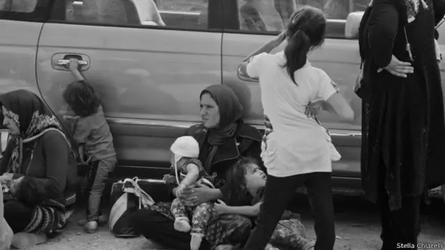 'É muito frustrante ter de enviar famílias para um futuro incerto, já que elas não têm outra opção', diz Stella Chiarelli