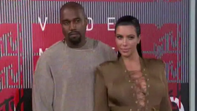 Kim Kardashian và chồng Kanye West
