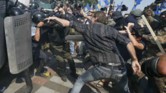 ယူကရိန်းမြို့တော်ပါလီမန်ရှေ့ဆန္ဒပြပွဲ