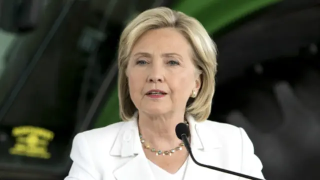 نظرسنجیها حاکی از تاثیر منفی ماجرای ایمیلها بر موقعیت انتخاباتی کلینتون است