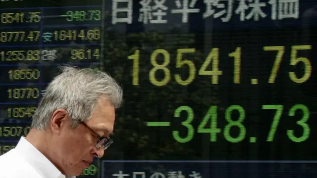 Tidak hanya di Jepang, pelemahan juga terjadi di bursa Australia dan Korea Selatan.