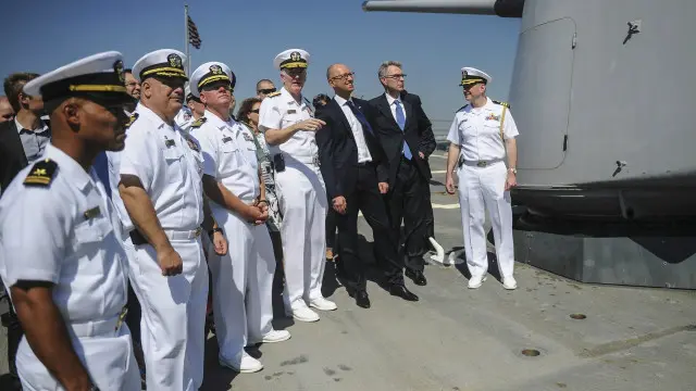 Tàu Donald Cook từng thăm Ukraine năm 2015