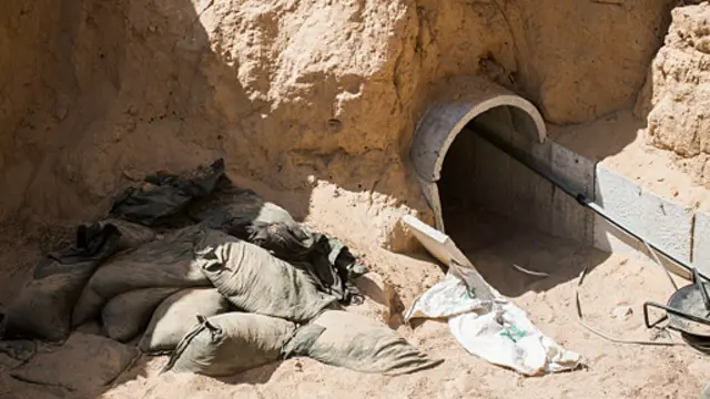 اسرائیل با محدودیت کردن ورود مصالح ساختمانی به غزه گفته است این اقلام برای مصارف نظامی به کار خواهد رفت