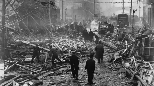 Разрушения в Лондоне от Фау-2