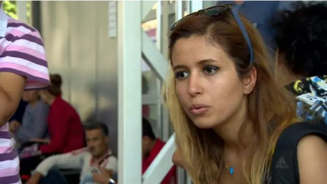 سویڈن پہنچ کر نور نے سب سے پہلے ترکی میں مقیم اپنی ماں کو فون کیا