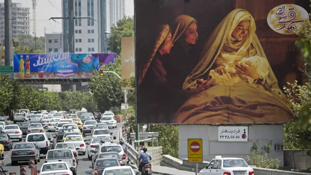 اثار فيلم "محمد رسول الله" الذي يتناول طفولة النبي محمد جدلا بعد بدء عرضه في دور السينما الإيرانية