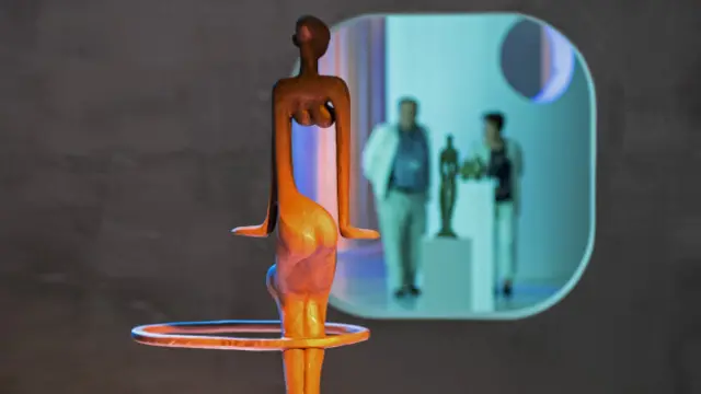 Скульптура "Хула-Хуп" Вадима Сидура