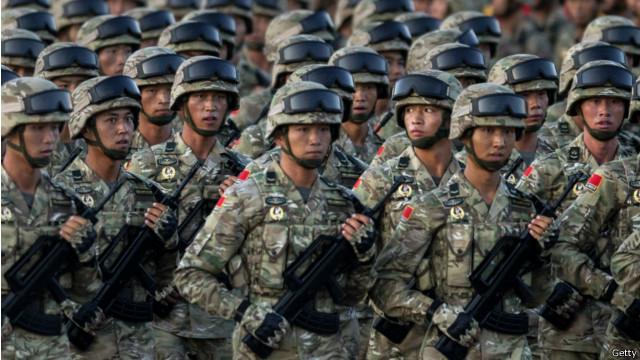 中国领导人习近平2013年在军中开展“打虎”行动以来，王建平是首位落马的现役上将，也是最近一段时间被捕的第二名上将。（资料图片）