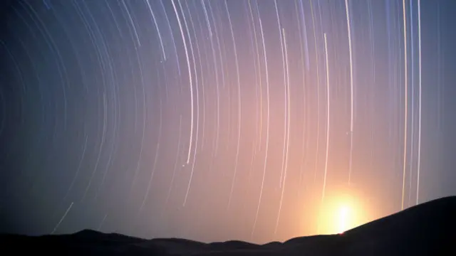 Vista do céu desde o deserto de Rub al-Khali, em Omã