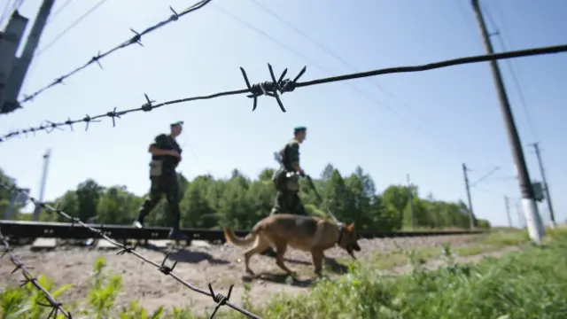 пограничники