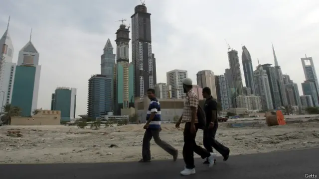 ¿Por qué no buscan refugio en Dubai, por ejemplo?