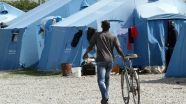 eu_migrants_304x171_