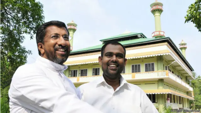 फ़ादर सेबैस्टियन और रसद मोहम्मद