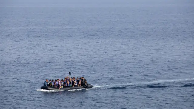 शरणार्थियों का बचाव