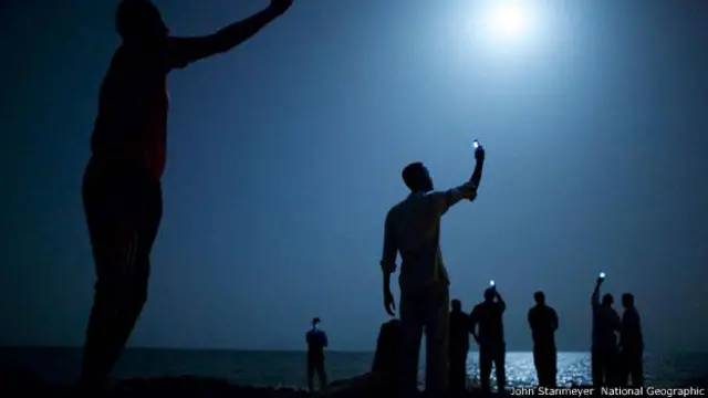 प्रवासी 