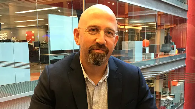 Ông Jonathan London tại trụ sở của BBC