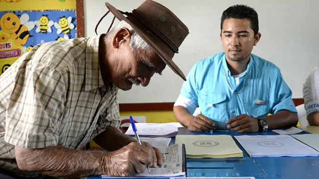 Votante en Guatemala