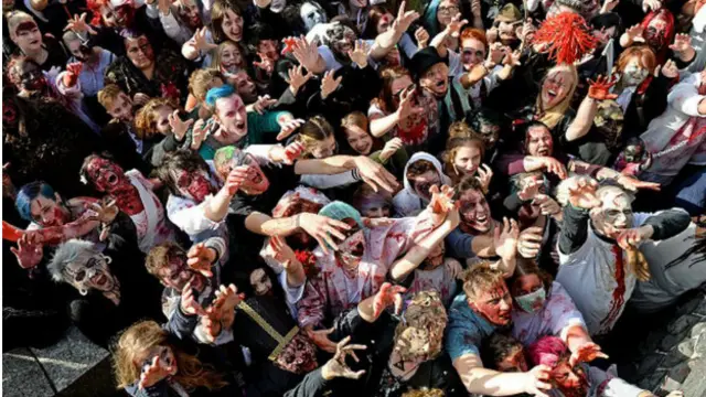 Zombie telah menjadi fenomena budaya populer yang tidak hanya menjangkit Amerika, tetapi dunia. 