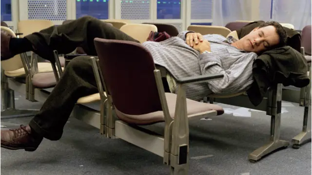 "ترمینال"، بر اساس ماجرای واقعی یک ایرانی در فرودگاه دوگل، توسط اسپلبرگ، فرزند خانواده‌ای از مهاجران یهودی ارتدوکس ساخته شده