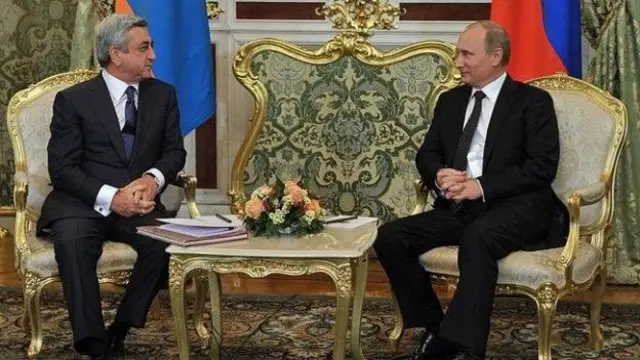 Təhlilçilər Putin-Sarkisyan görüşünün başlıca mövzusunun Qarabağ münaqişə olacağını ehtimal edir (foto - arxivdən)