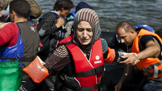 ورود پناهجویان به یونان طی امروز هم ادامه داشته است