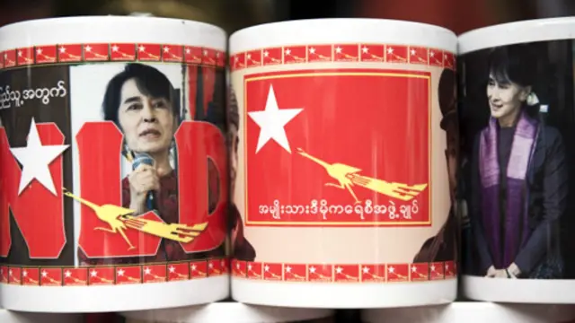 سوچی رسما مبارزات انتخاباتی حزب اتحاد برای دموکراسی را آغاز کرده است