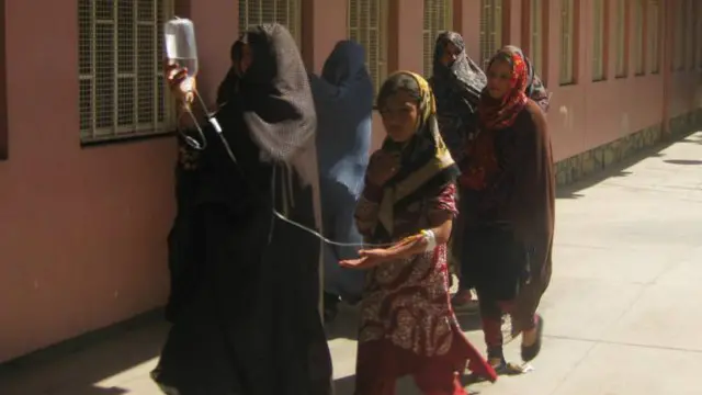 امروز نیز شماری از دانش آموزان در دو روستای ولایت هرات مسموم شدند