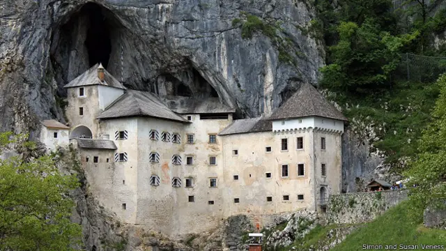 700-летний Предъямский замок