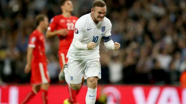 魯尼打破英格蘭進球記錄，然而英格蘭球迷一直不大看好他。