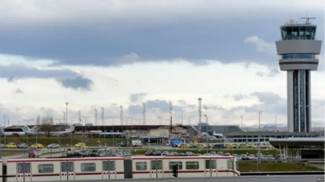 Bulgaristan, Suriye'ye malzeme taşıyan Rus uçaklarına izin vermeme kararının geçen hafta alındığını açıkladı.