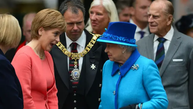 الملكة تقابل رئيسة الوزراء الاسكتلندية نيكولا ستيرجن