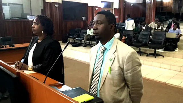Frank Habineza, umuyobozi wa Green Party yanenze icyemezo cyo guhindura itegeko nshinga