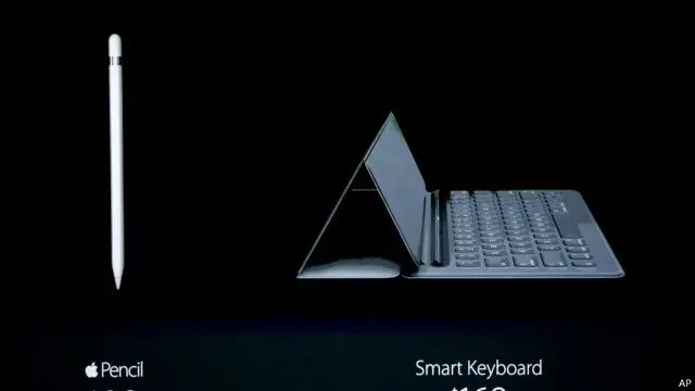 آئی پیڈ پرو کے ساتھ کی بورڈ اور پینسل بھی ہے