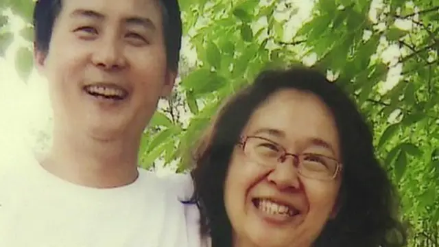 Li Heping y su esposa Wang Qiaoling