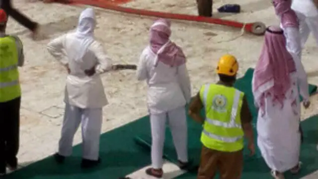 Interior de la Gran Mezquita de la Meca