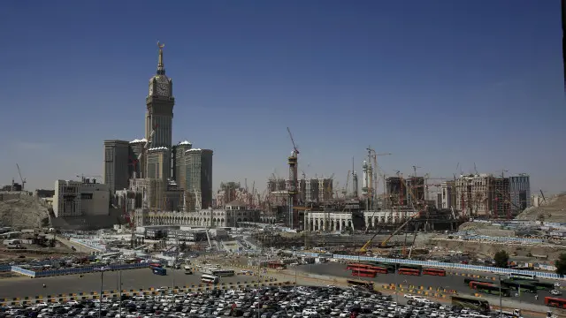 Faktor keselamatan terkait konstruksi di sekitar Masjidil Haram mendapat sorotan.