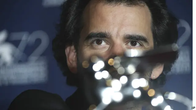 المخرج الارجنتيني بابلو ترابيرو الحاصل على جائزة افضل مخرج في المهرجان عن فيلمه "العائلة"