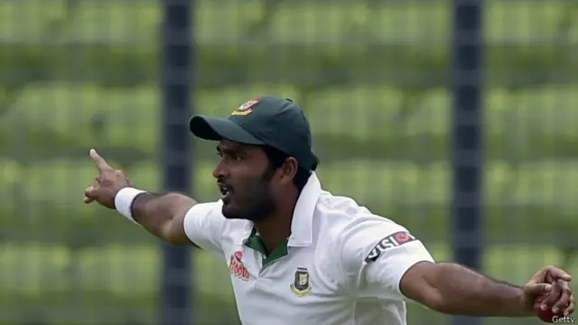 बांग्लादेश शहादत हुसैन निलंबत