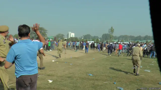 کشمیر میں حالات کو کنٹرول کرنے کے لیے انٹرنیٹ کو بطور ہتھیار استعمال کیا جاتا ہے 