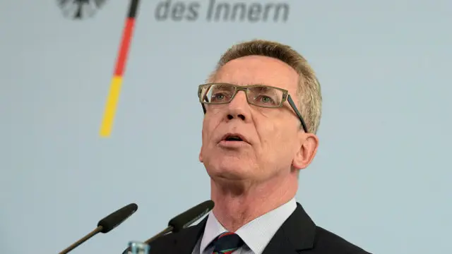 Bộ trưởng Nội vụ Đức Thomas de Maiziere tuyên bố Đức kiểm soát biên giới với Áo ‘trước’