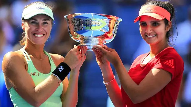 رواں سال ثانیہ مرزا کے لیے انتہائي کامیاب رہا جس دوران انھوں نے دو گرینڈ سلیم سمیت تقریبا 10 ٹورنامنٹ میں کامیابی حاصل کی