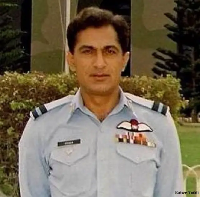 पाकिस्तान के उड्डयन इतिहासकार कैसर तुफ़ैल.